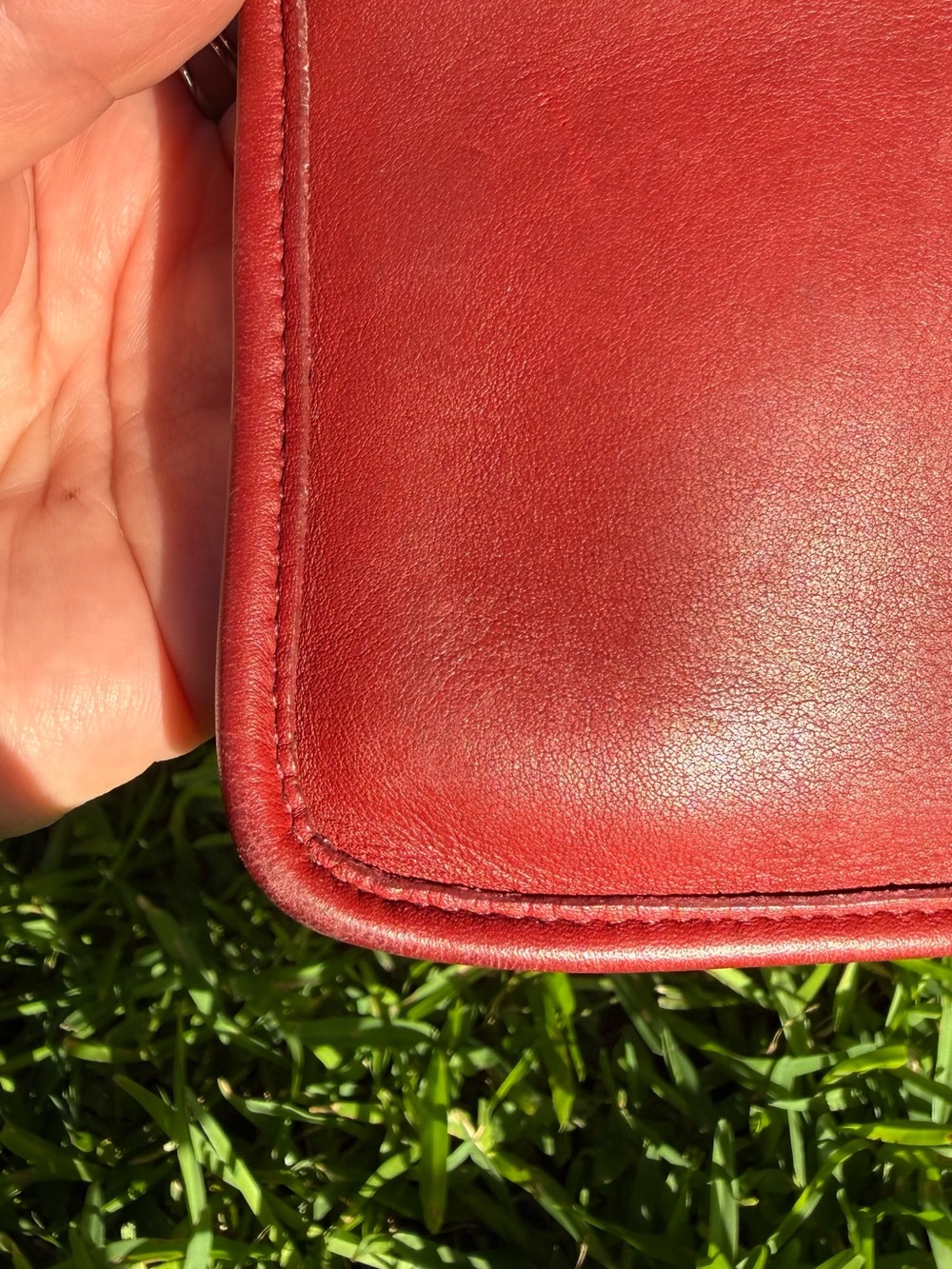 90s Vintage Coach Red Leather Cosmetic Clutch SLG Turnlock Pouch 7171 - Picture 10 of 14